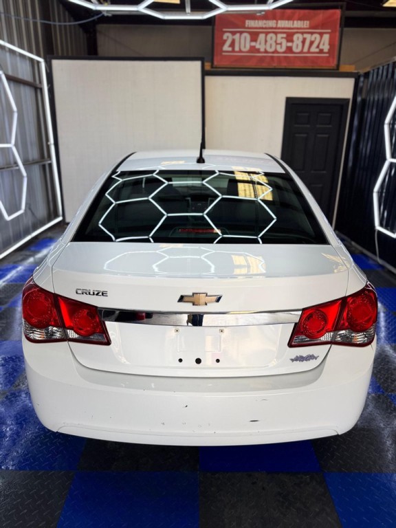 2012 Chevrolet Cruze Image 24