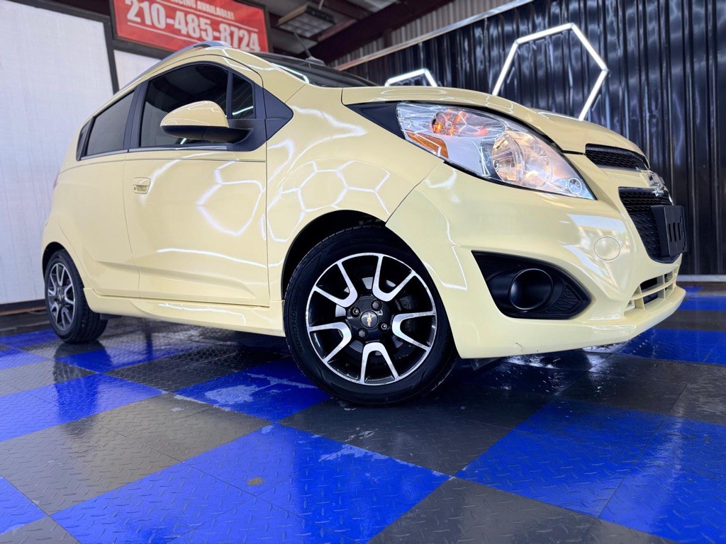 2013 Chevrolet Spark Image 4