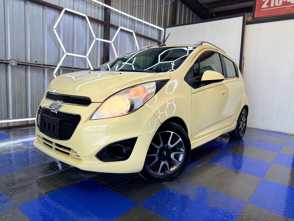 2013 Chevrolet Spark Image 11