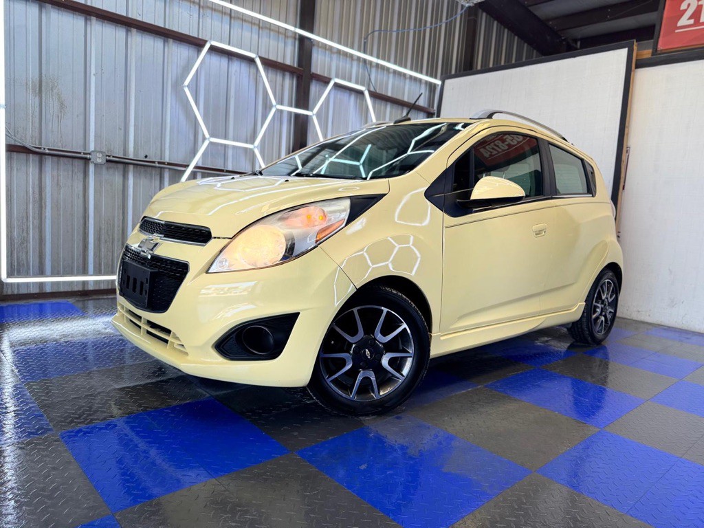 2013 Chevrolet Spark Image 12