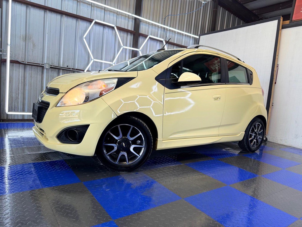 2013 Chevrolet Spark Image 13