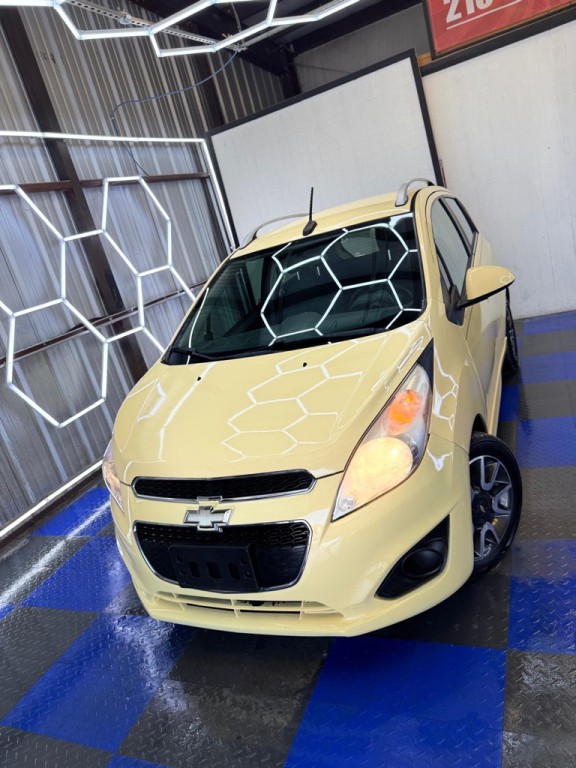 2013 Chevrolet Spark Image 16