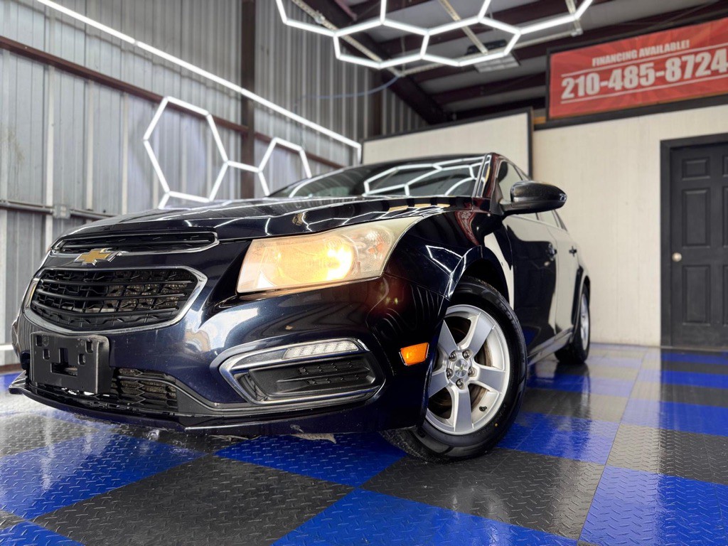 2015 Chevrolet Cruze Image 12