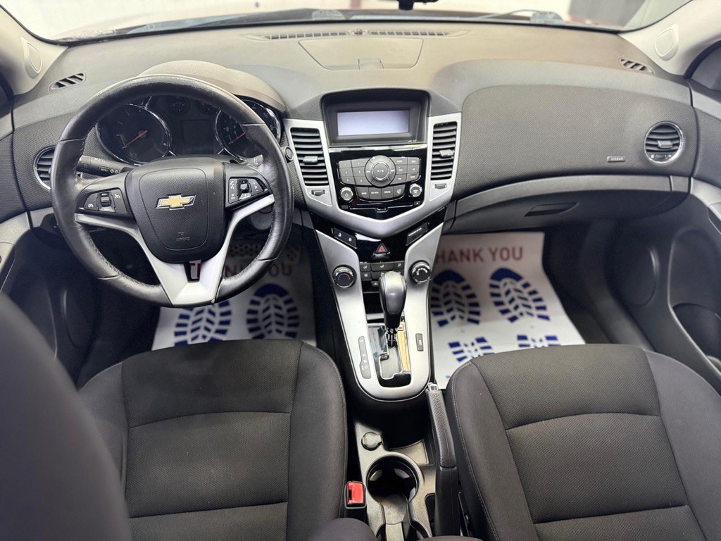 2012 Chevrolet Cruze Image 17