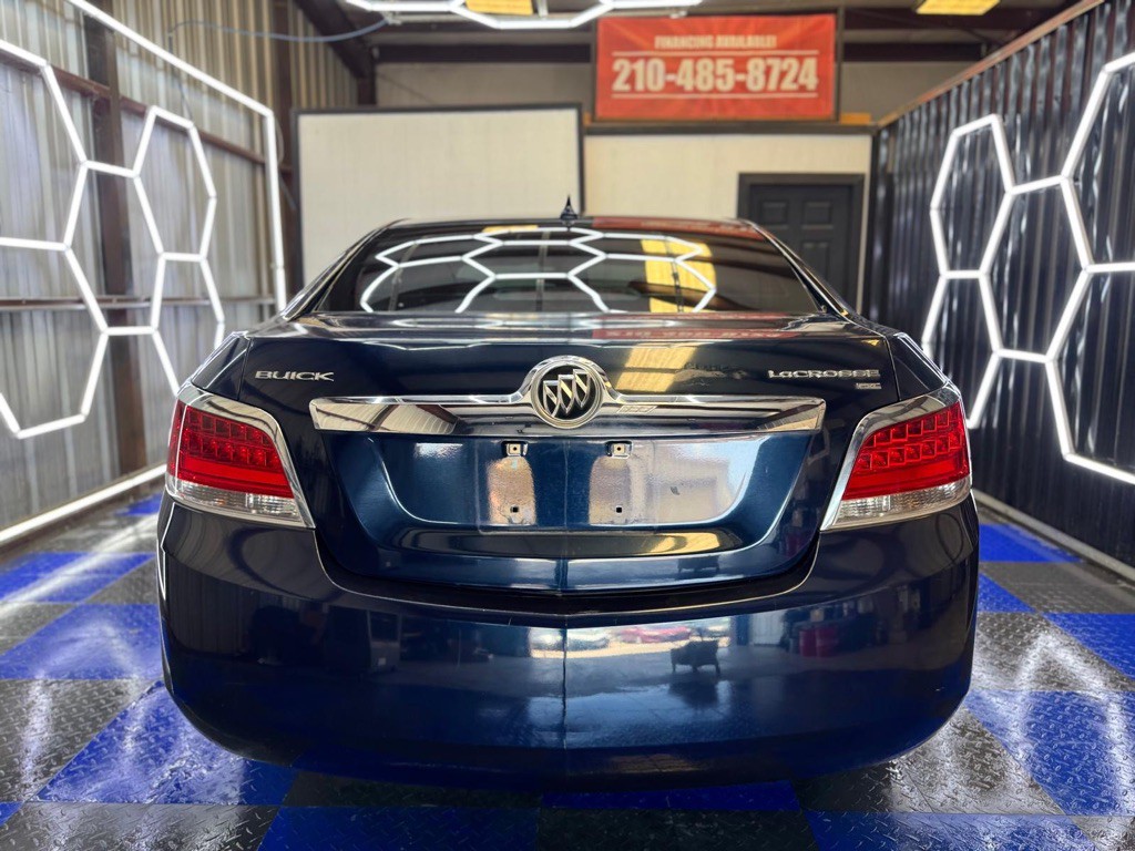 2011 Buick Lacrosse Image 27