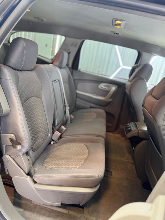 2010 Chevrolet Traverse Image 14
