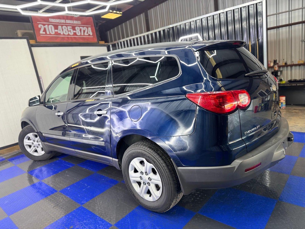 2010 Chevrolet Traverse Image 28