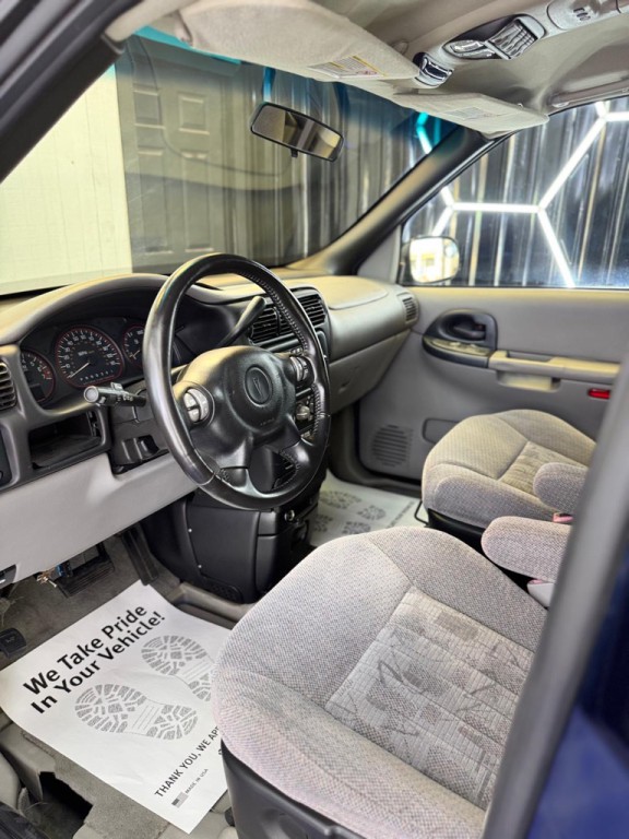 2005 Pontiac Montana Image 21