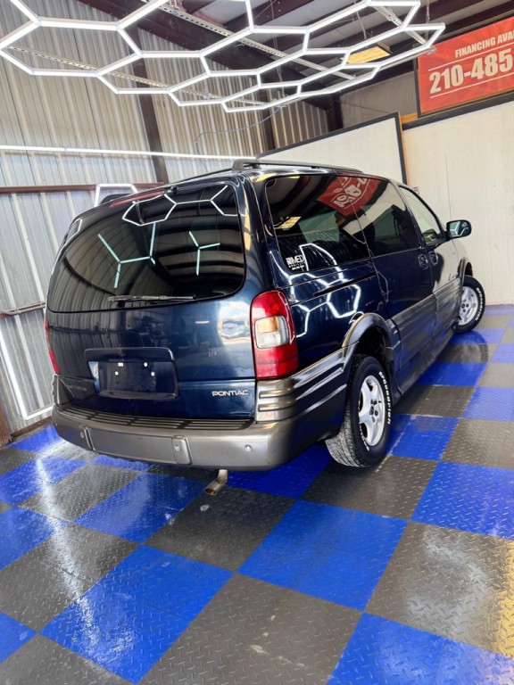 2005 Pontiac Montana Image 24