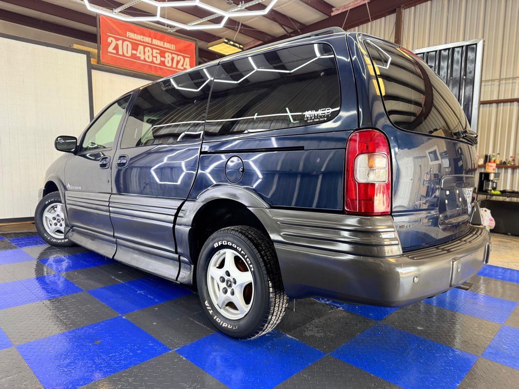 2005 Pontiac Montana Image 32