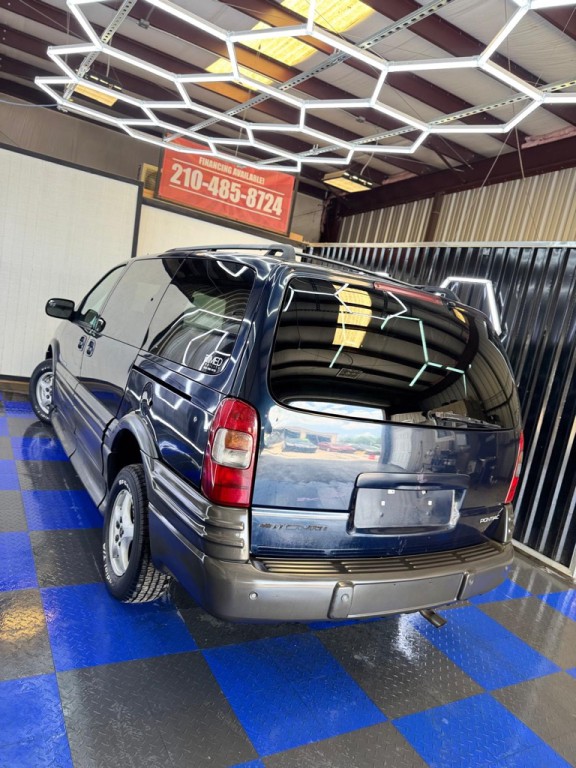 2005 Pontiac Montana Image 35