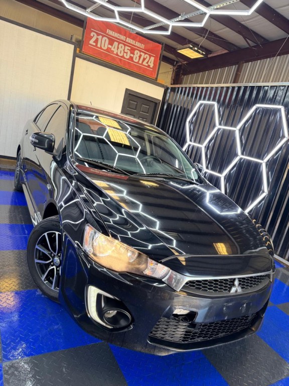 2017 Mitsubishi Lancer Image 7