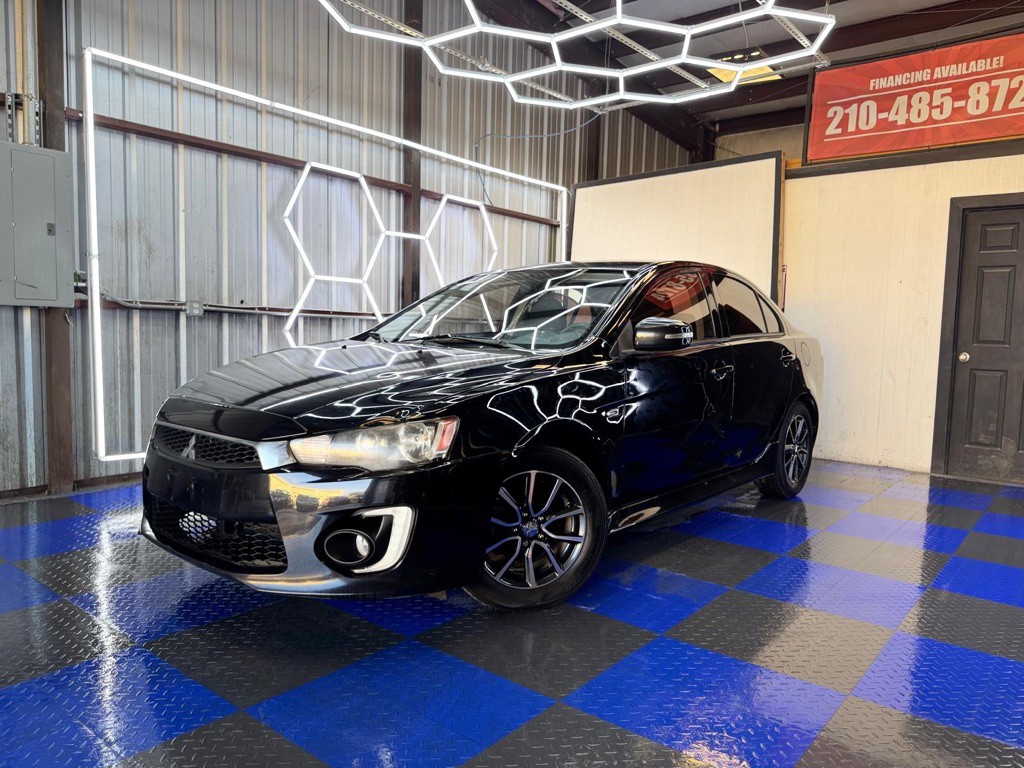 2017 Mitsubishi Lancer Image 10