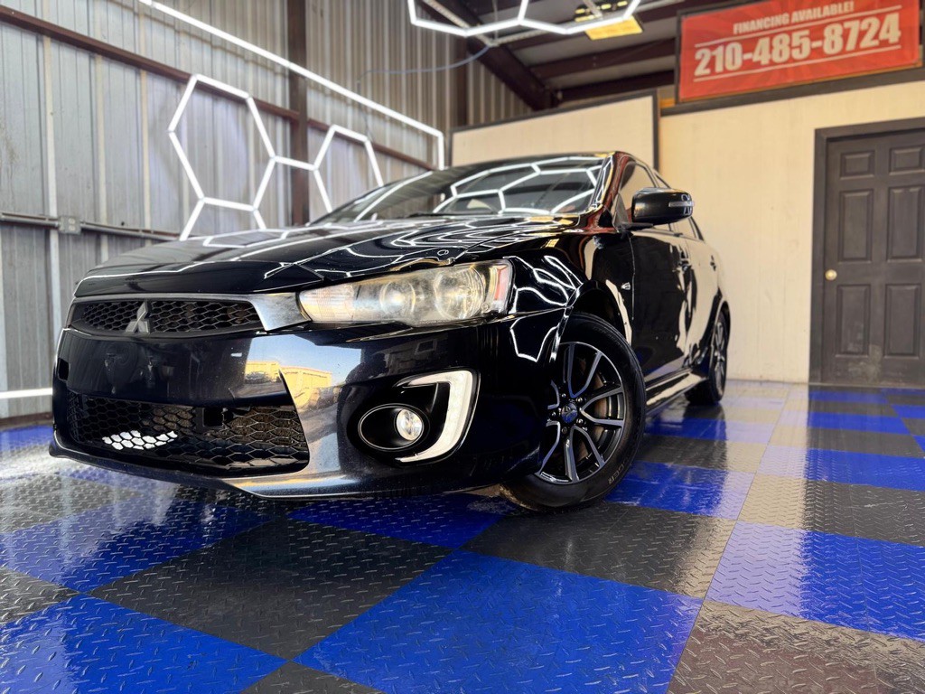 2017 Mitsubishi Lancer Image 11