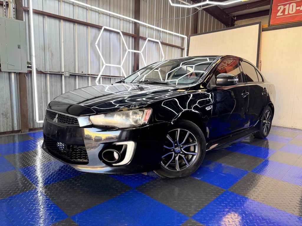 2017 Mitsubishi Lancer Image 13