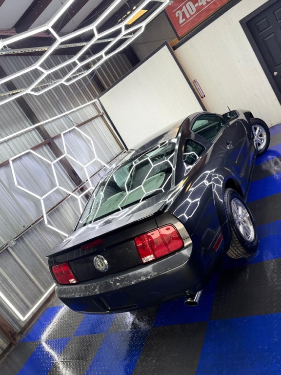 2007 Ford Mustang Image 23