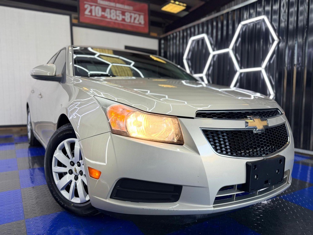 2011 Chevrolet Cruze Image 5