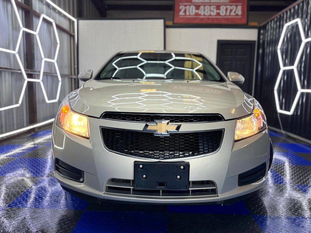 2011 Chevrolet Cruze Image 7