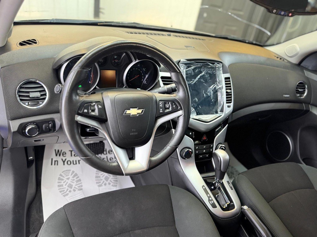 2011 Chevrolet Cruze Image 20
