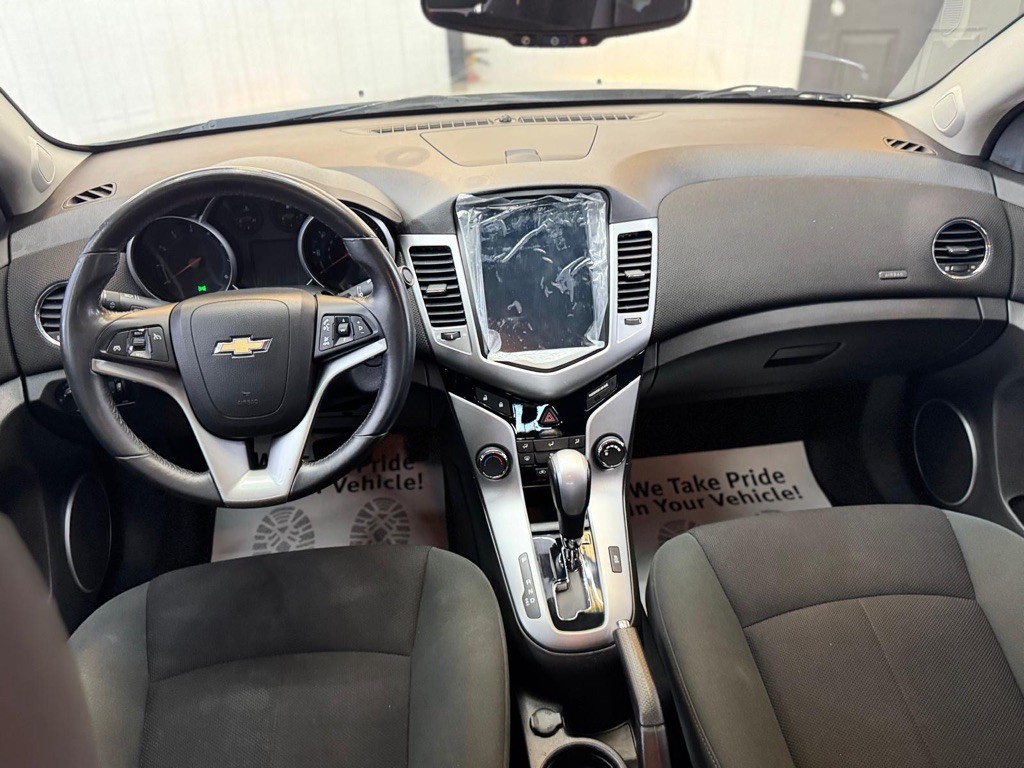 2011 Chevrolet Cruze Image 21