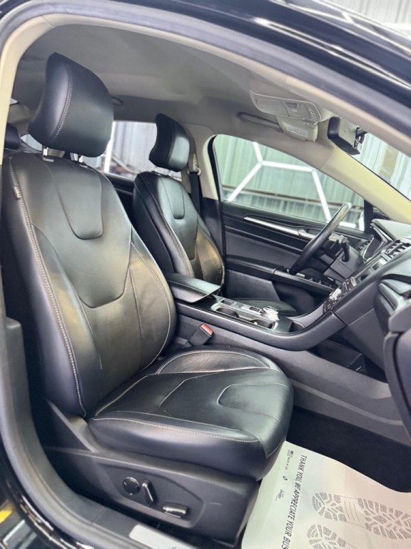 2017 Ford Fusion Image 13