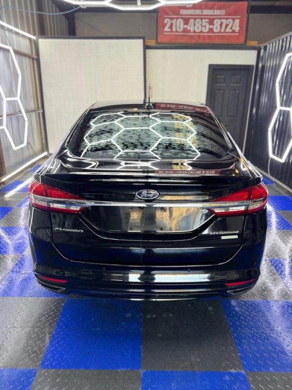 2017 Ford Fusion Image 24
