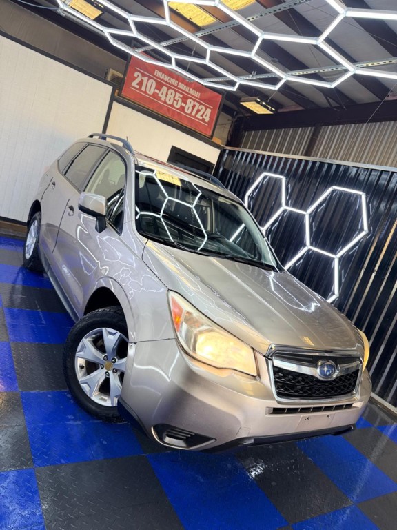 2015 Subaru Forester Image 4