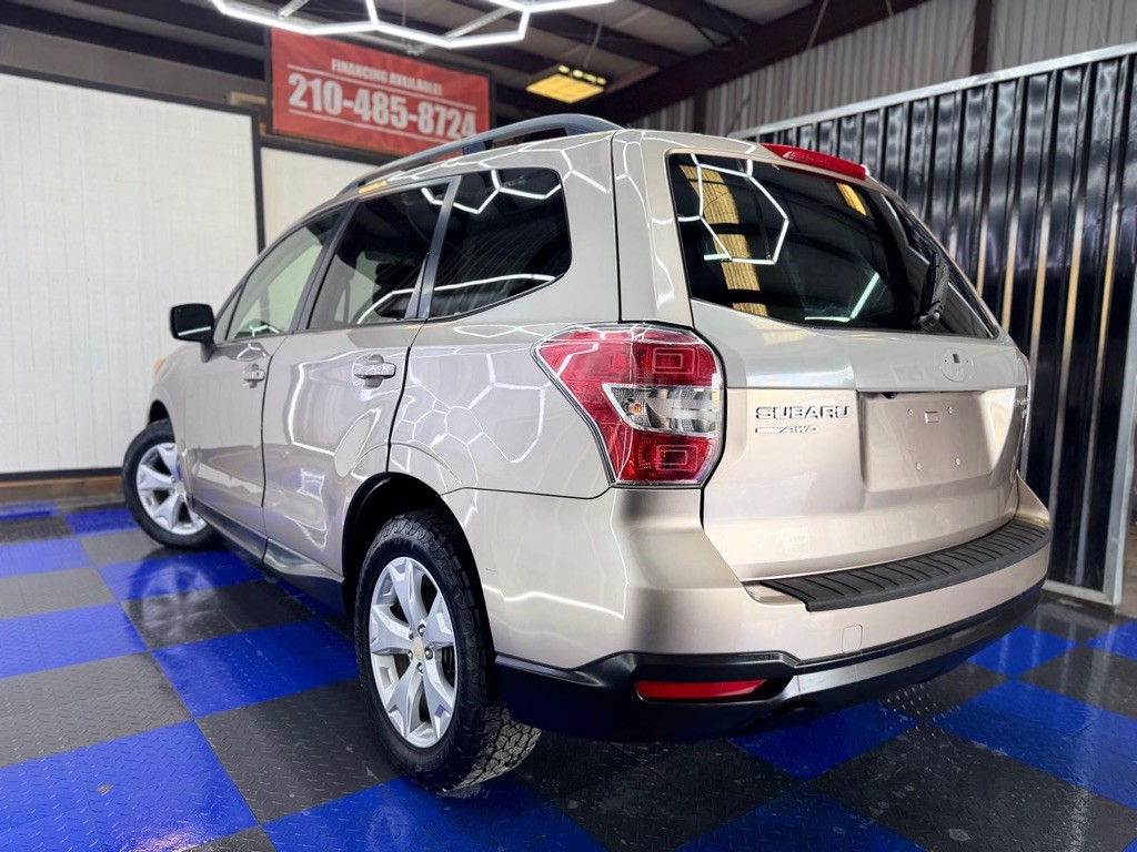 2015 Subaru Forester Image 26