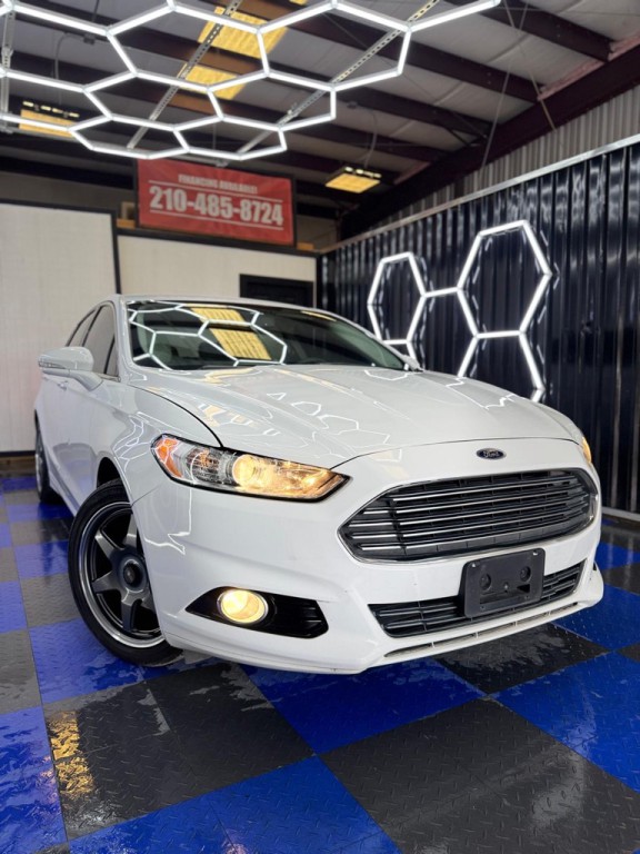 2015 Ford Fusion Image 3