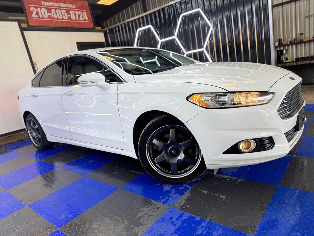 2015 Ford Fusion Image 4