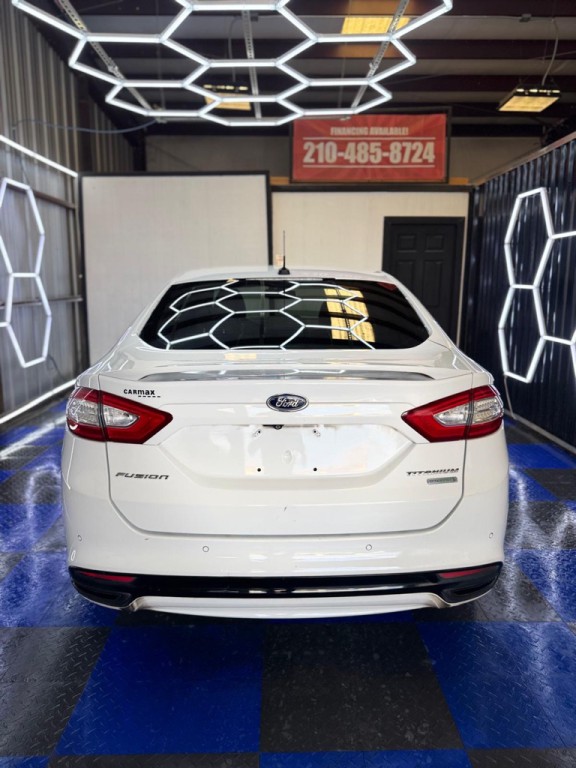 2015 Ford Fusion Image 28
