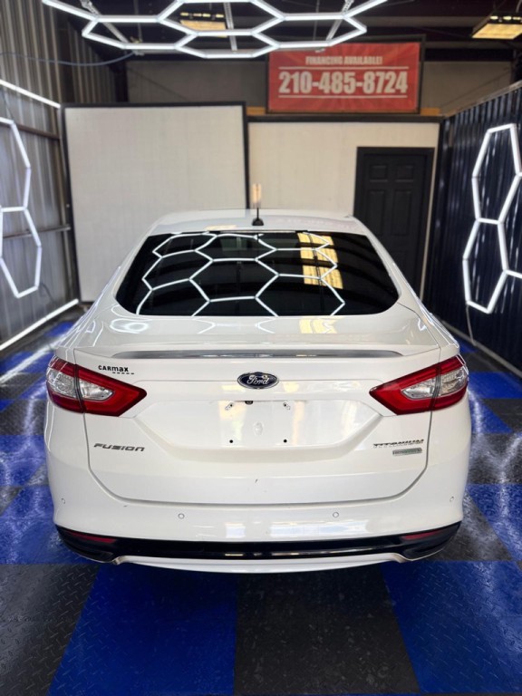 2015 Ford Fusion Image 29