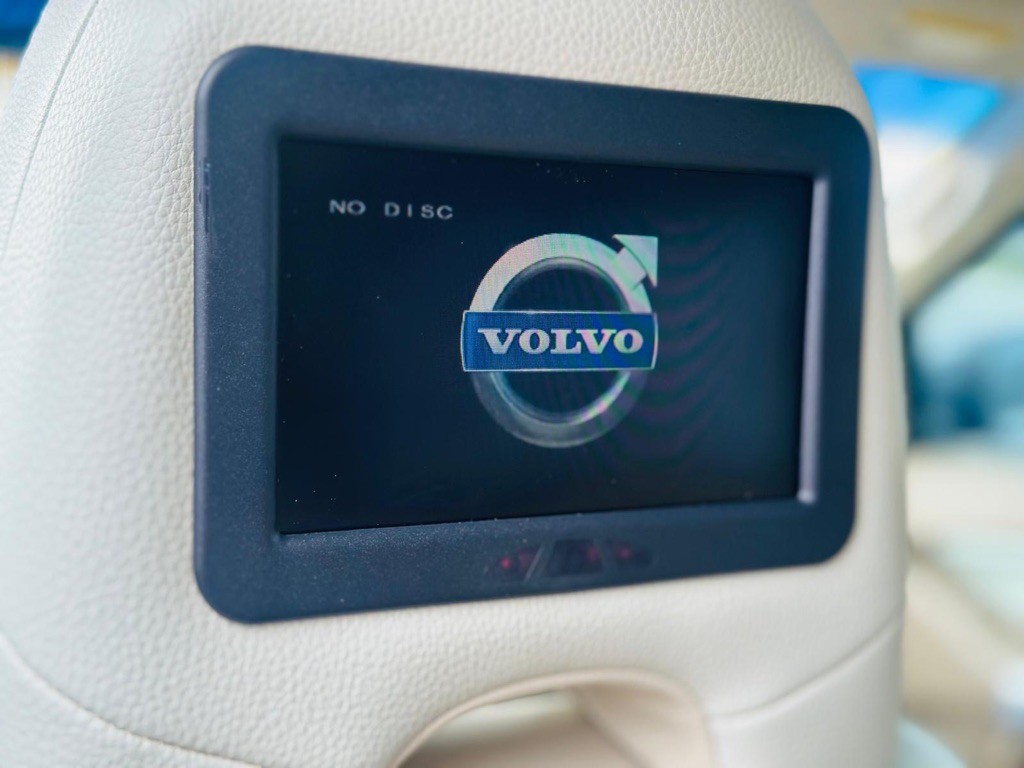 2007 Volvo XC90 Image 18