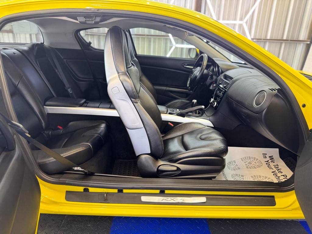 2004 Mazda RX-8 Image 16