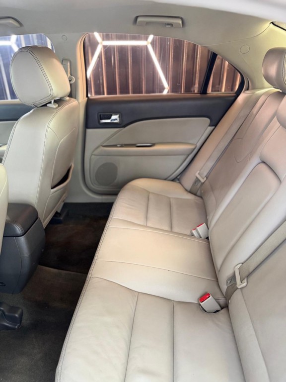 2012 Ford Fusion Image 21