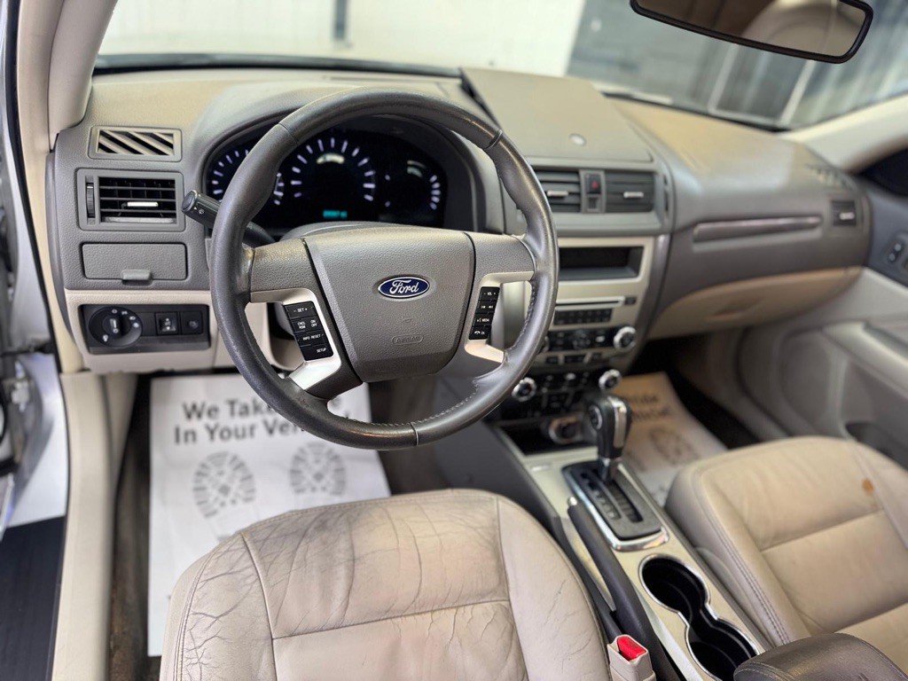 2012 Ford Fusion Image 25