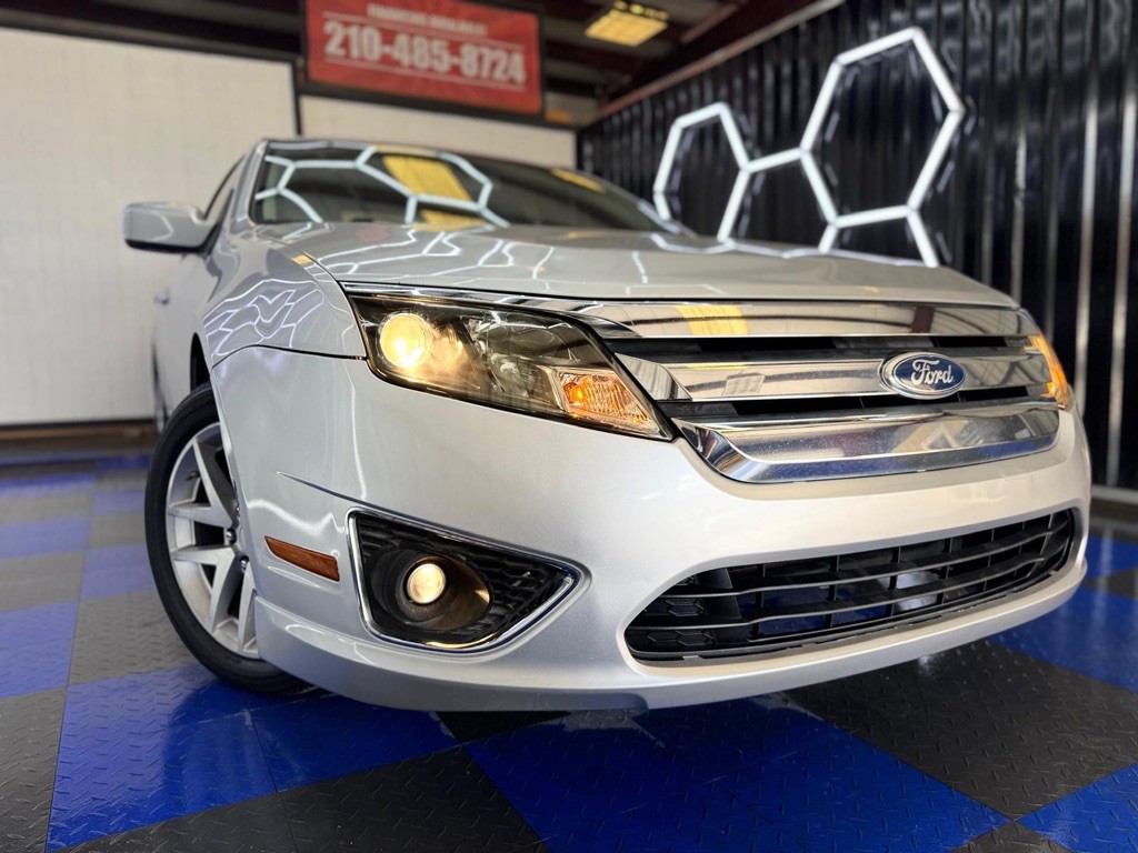 2012 Ford Fusion Image 8