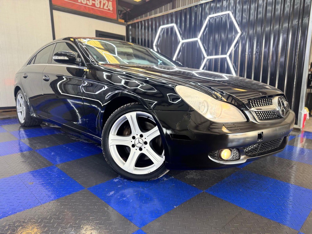 2006 Mercedes-Benz CLS-Class Image 4