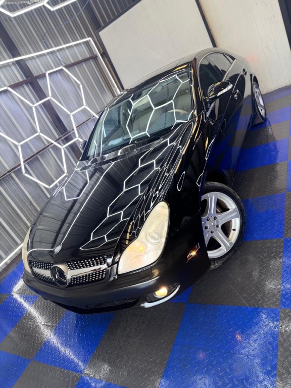 2006 Mercedes-Benz CLS-Class Image 11
