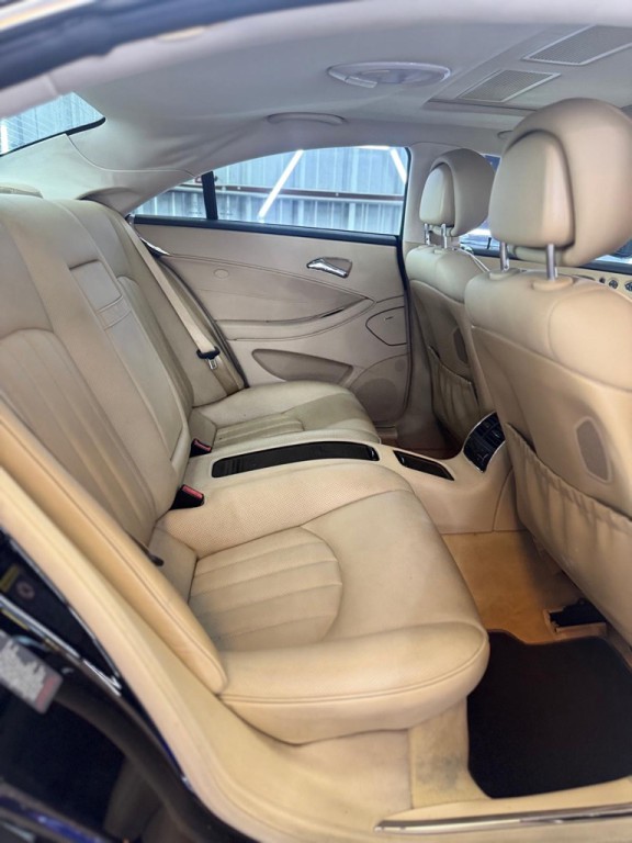2006 Mercedes-Benz CLS-Class Image 15