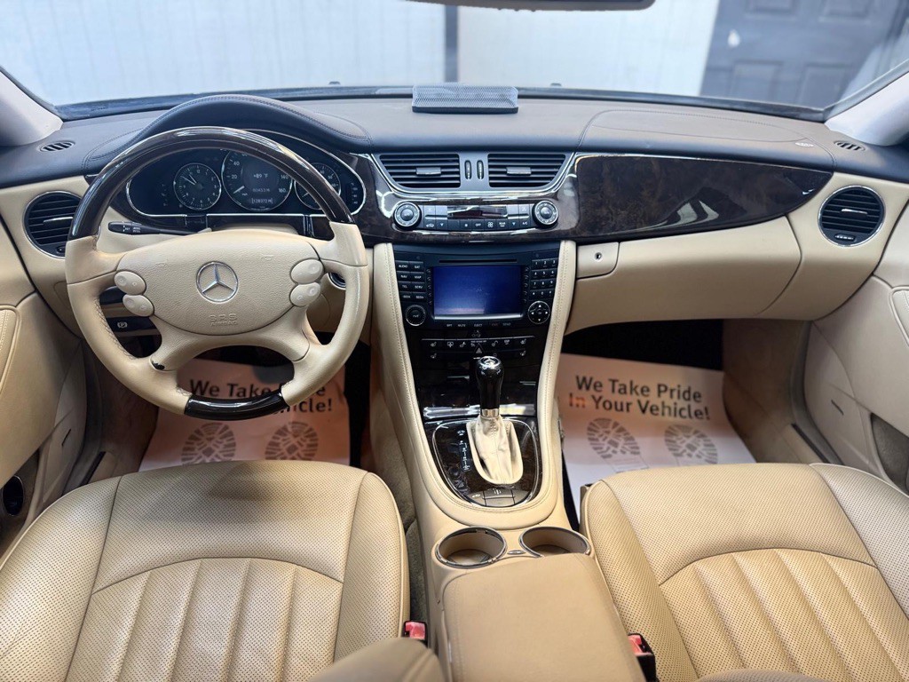 2006 Mercedes-Benz CLS-Class Image 19