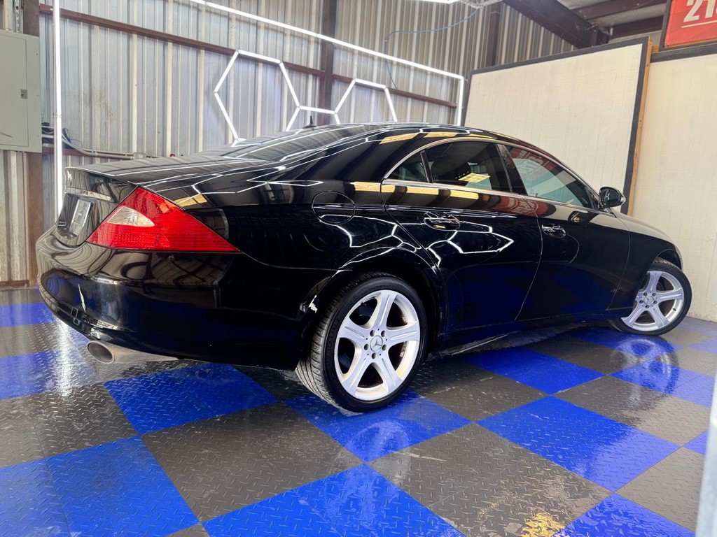 2006 Mercedes-Benz CLS-Class Image 22