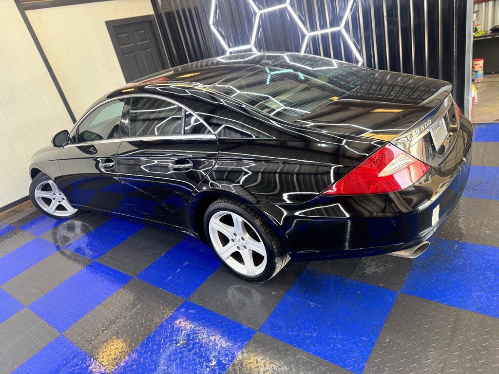2006 Mercedes-Benz CLS-Class Image 31
