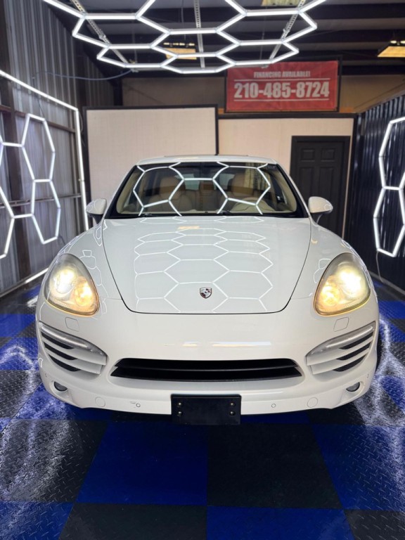 2012 Porsche Cayenne Image 5