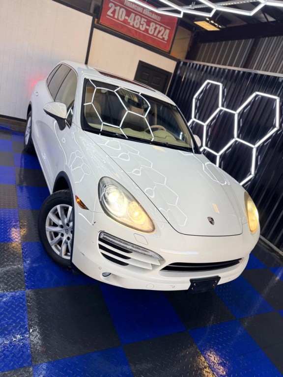 2012 Porsche Cayenne Image 7