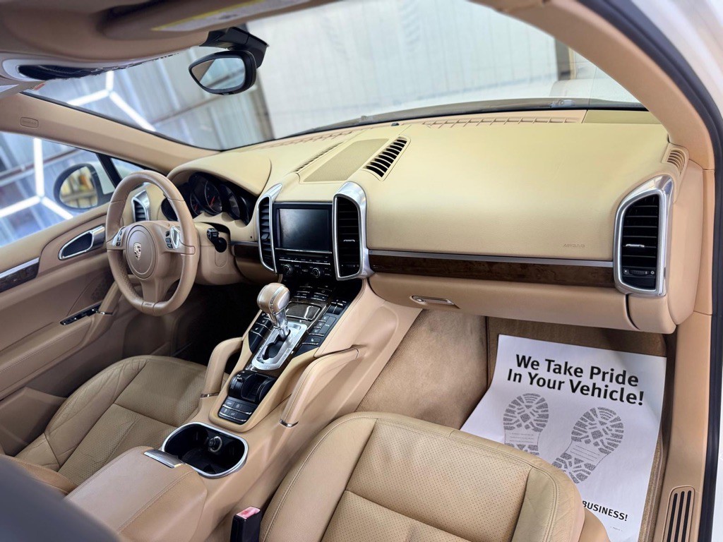 2012 Porsche Cayenne Image 19