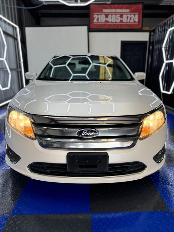 2011 Ford Fusion Image 11