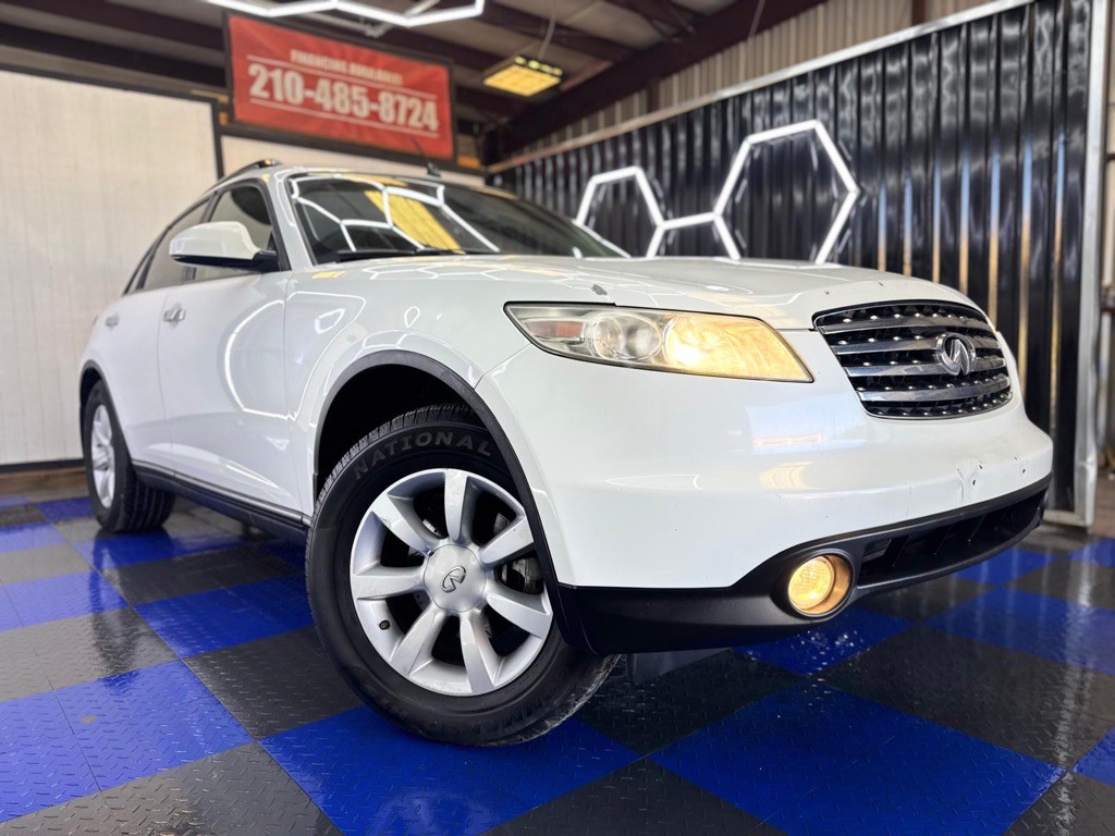 2005 INFINITI FX35 Image 1