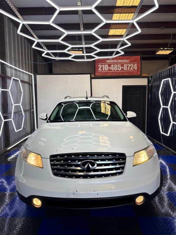 2005 INFINITI FX35 Image 7