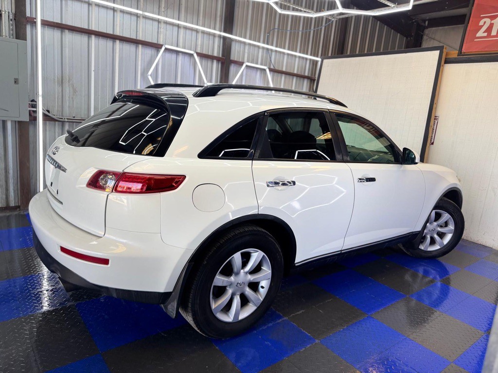 2005 INFINITI FX35 Image 22